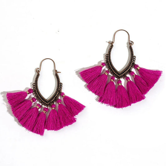 Aretes bohemios con flecos estilo vintage