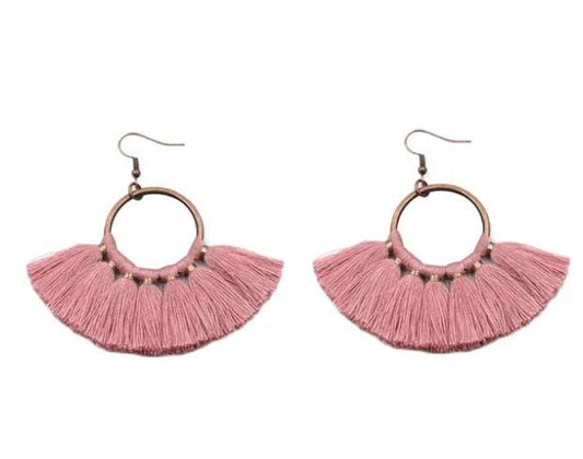 Aretes bohemios con flecos